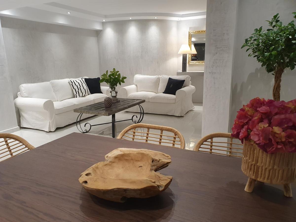 Dioni Luxury House Villa Nea Iraklitsa Buitenkant foto