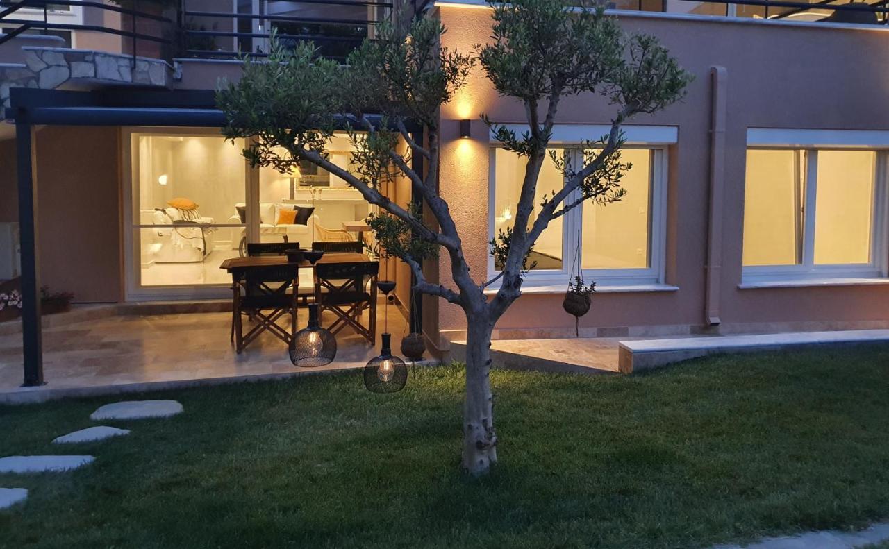 Dioni Luxury House Villa Nea Iraklitsa Buitenkant foto