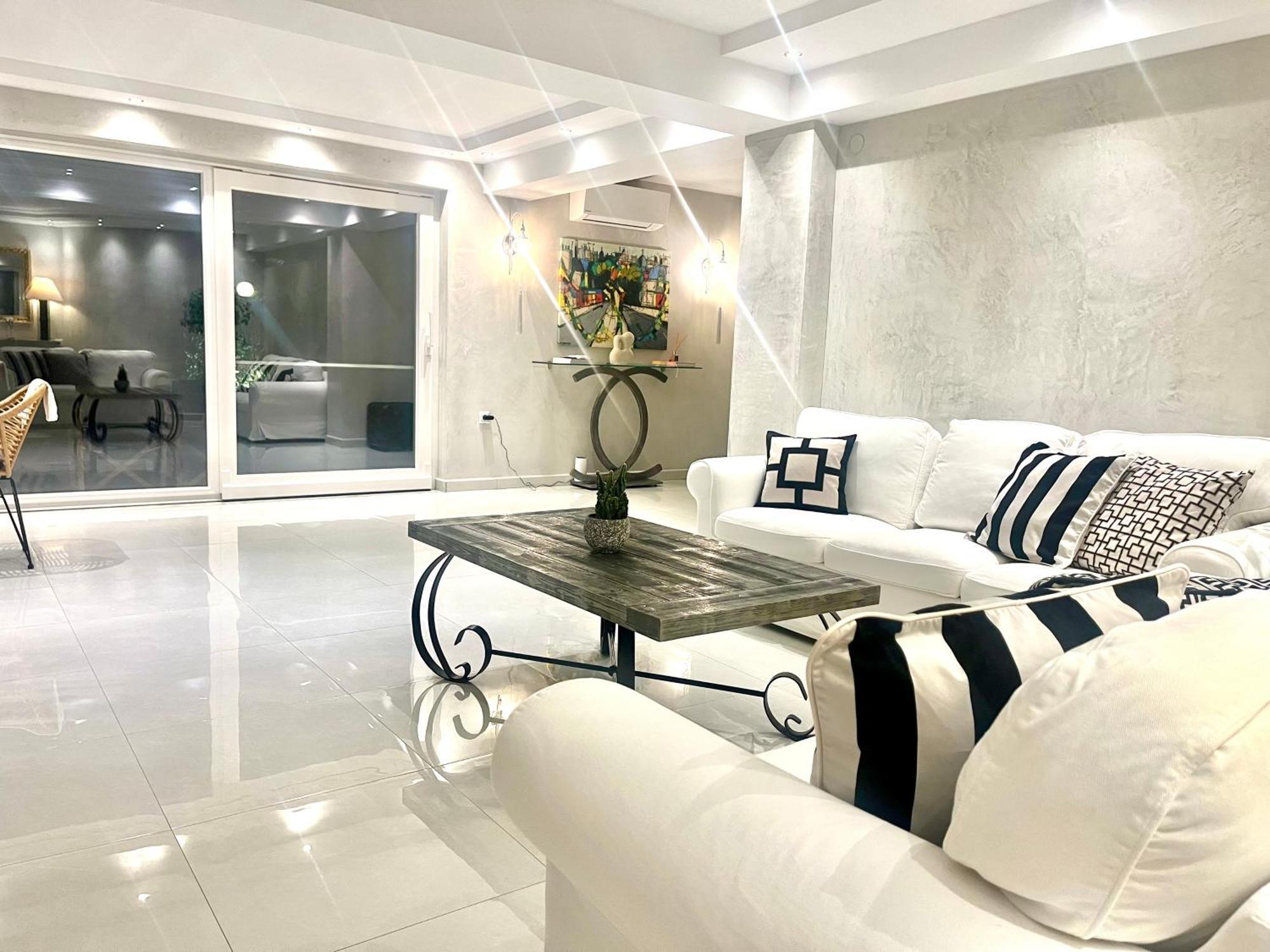 Dioni Luxury House Villa Nea Iraklitsa Buitenkant foto